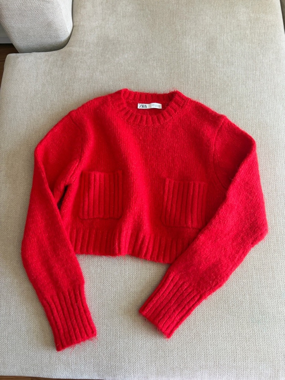 Zara Crop Top Red Sweater Long Sleeve